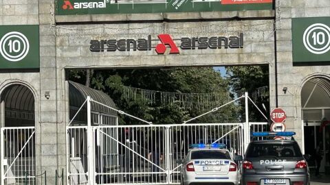 Снимка: Взрив във военния завод „Арсенал“ в Казанлък, има загинал (ОБНОВЕН)