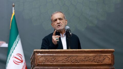 Президентът на Иран: САЩ поискаха да им предадем целия си запас от обогатен уран