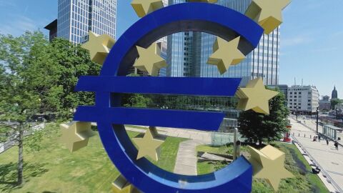 Швеция обмисля присъединяване към еврозоната след изборите