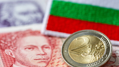 Би Би Си: България влезе в еврозоната, изпревари Полша, Чехия и Унгария