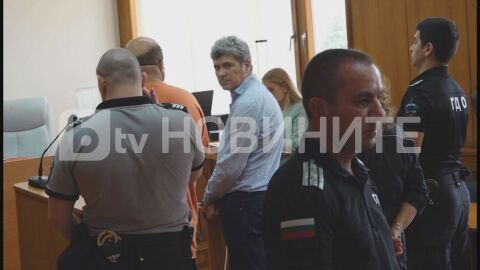 Снимка: Съдът остави в ареста директора на ВиК - Бургас Цветан Мирчев
