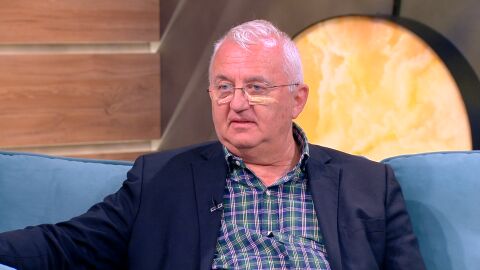 Снимка: Румен Драганов: В Гърция вечеря за двама с бутилка вино струва 104 евро. В България - 75 евро