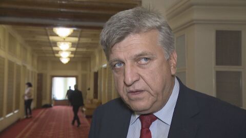 Манол Генов: Оптимист съм. Mоже да има реализиран бюджет още в края на годината