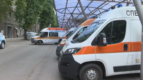 Дежурствата на спешните медици в София на коледните празници: Над 500 сигнала на денонощие