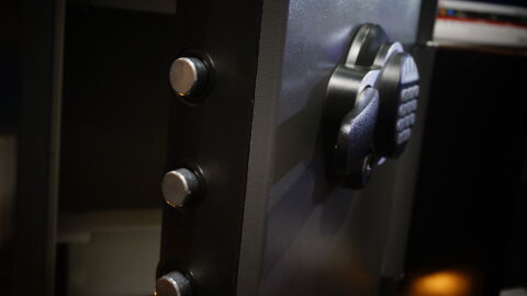 Крадци взеха ценности за близо 30 млн. евро при банков обир в Германия