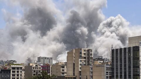 Израел удари ракетни позиции и завод за дронове на Хизбула в Южен Ливан