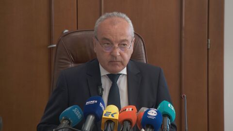 Снимка: Гълъб Донев за Бюджет 2026: Няма да отнемаме права и няма да намаляваме доходи