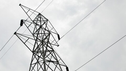 Започват извънредни проверки за сметките за ток на битовите потребители