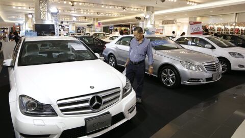 ДСБ предложи премахване на нотариалните такси при прехвърляне на МПС, засягащо 300 000 граждани годишно