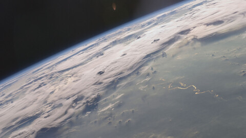 Русия е разположила оръжия в Космоса, насочени към американски сателити