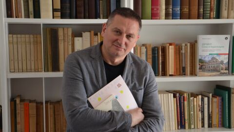 Франция отличи Георги Господинов: Почетна титла за българския носител на „Букър“