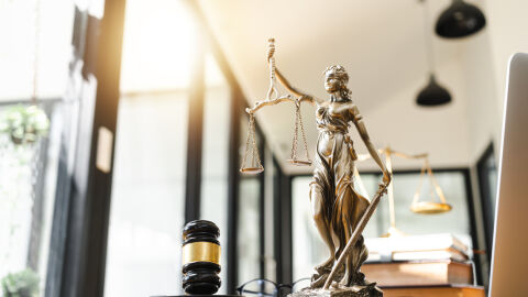 Трима мъже са с обвинения за имотни измами в "Студентски град" в София