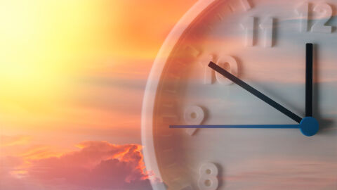 Тази нощ България преминава към лятно часово време