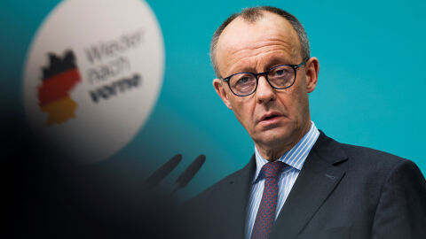 Фридрих Мерц: Европа трябва да е по-малко зависима от САЩ