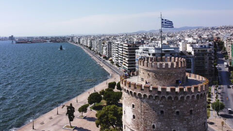 Откриха снаряд от Втората световна война в пристанището на Солун