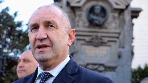 Румен Радев се регистрира за изборите с коалиция „Прогресивна България“