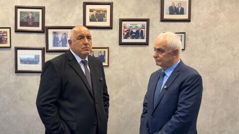 Бойко Борисов: На двете ни граници, образно казано, се водят кръвопролитни войни