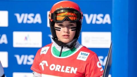 Снимка: ОНЛАЙН РЕПОРТАЖ: Най-важното спускане на Малена Замфирова (ВИДЕО)