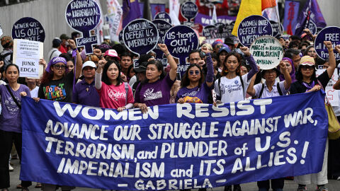 8 март: Как празнуват Международния ден на жената по света? 