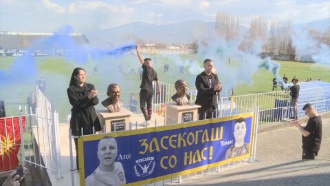 1 г. от трагедията в Кочани: Поставиха бюст паметници на двама загинали фенове на ФК „Осогово“