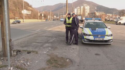 Млад шофьор-рецидивист е засечен два пъти със скорост над 190 км/ч 