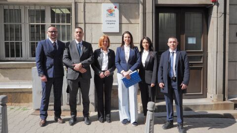 Часове до крайния срок за регистрация на листите: Повечето партии и коалиции обявиха на кого залагат