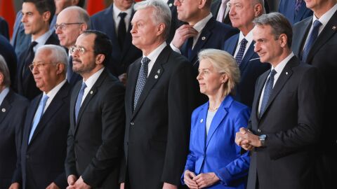 Шест държави, четири от които членки на ЕС - готови да съдействат за сигурността в Ормузкия проток