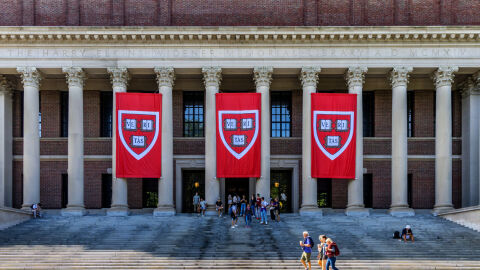 САЩ съдят Харвард за отношението към еврейски и израелски студенти, искат милиарди долари