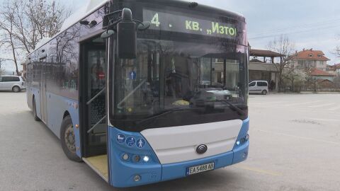 Транспорт като „космическа совалка“: Асеновград пусна електробуси, но се сблъска със стар проблем