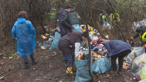 Около 50 тона отпадъци са събрани в "Люлин" в първия ден на пролетното почистване в София
