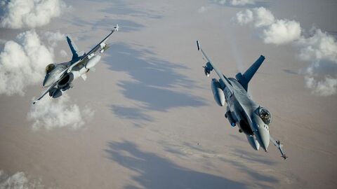 Два изтребителя са вдигнати в Румъния заради атаки с дронове в Украйна