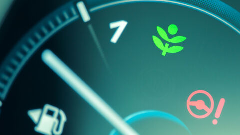 „По-евтино гориво или риск за колите?“: Брюксел обмисля радикална промяна с новия бензин E20