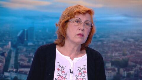 Снимка: „Не изпитва грам съжаление“: За убиеца на своя син, говори майката на Иван Владимиров-Нав