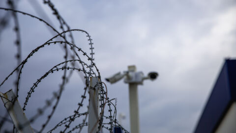 Полицията в Ловеч е заловила двамата избягали затворници