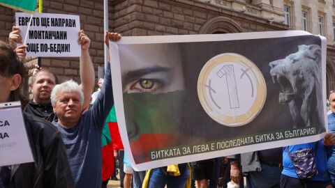 Снимка: Шествие против еврото и в защита на българския лев (ОБЗОР)