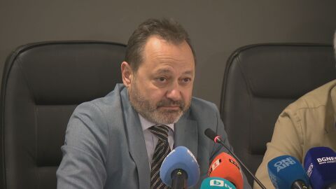 МРРБ потвърди, че свлачището в Смолянско е активно, но не представлява опасност за хората