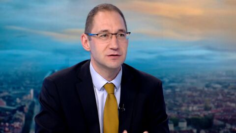 Експерт за бюджетния дефицит: И банките твърде щедро отпускат кредити 