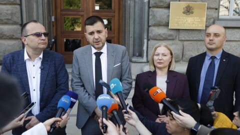„Демократична България“ за предложенията на „Прогресивна България“: Не виждаме достатъчни мерки за спекулата с горивата