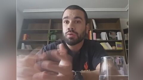 Безграничната сила на човешкия дух: Мъж пребори седем вида рак и стана лекар, за да помага