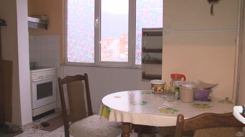 Студени, пренаселени и трудни за поддържане: Тревожен доклад на „Евростат“ за жилищата у нас