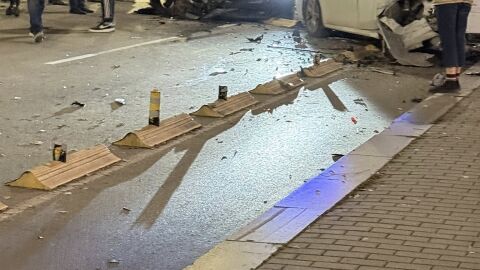 Шофьорът, помел шест паркирани автомобила в центъра на София, е бивш шеф в държавната „Автомагистрали“