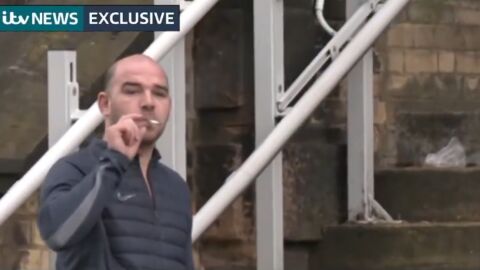 С цигара в ръка: Затворникът, освободен по грешка, се върна сам в лондонския затвор (ВИДЕО)