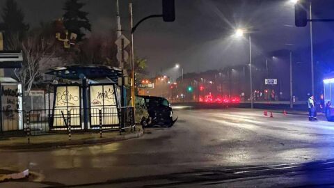 Катастрофата между трамваи и микробус: Положителна е пробата за алкохол на шофьора на буса (СНИМКИ)