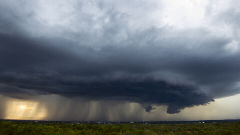 Оранжев код за поройни дъждове в 5 области на 11 ноември