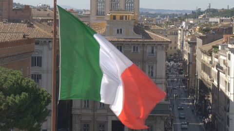 Проблемът с „Лукойл“ в Италия: Как беше продадена рафинерията в Сицилия?