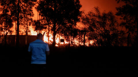 Ужасяващи експлозии в Буенос Айрес, десетки са ранени (СНИМКИ)