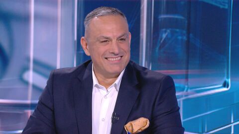 Водещият Юксел Кадриев в „Главната роля“: Любовта е основата на всичко, без нея няма поезия