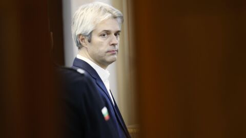 Хепатит и студени килии: Прокуратурата проверява условията на Коцев и Барбутов в затвора