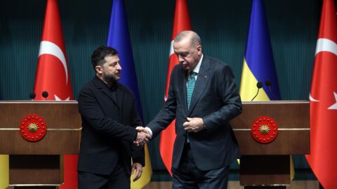 Ердоган: Турция винаги е готова да обсъжда с Русия предложения, които да забързат спирането на огъня 