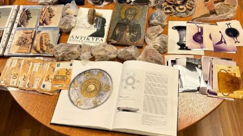 Българските власти и Европол разбиха една от най-големите мрежи за трафик на антики